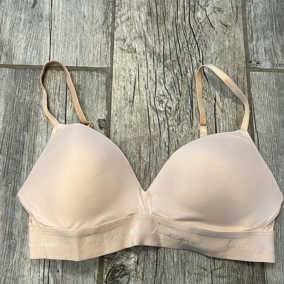 Victorias Secret PINK Wear Everywhere Nude Wireless Push-up Bra 34c - Picture 1 of 6